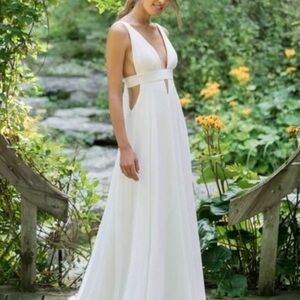 LILLIAN WEST WHITE BRIDAL GOWN   STYLE 66001